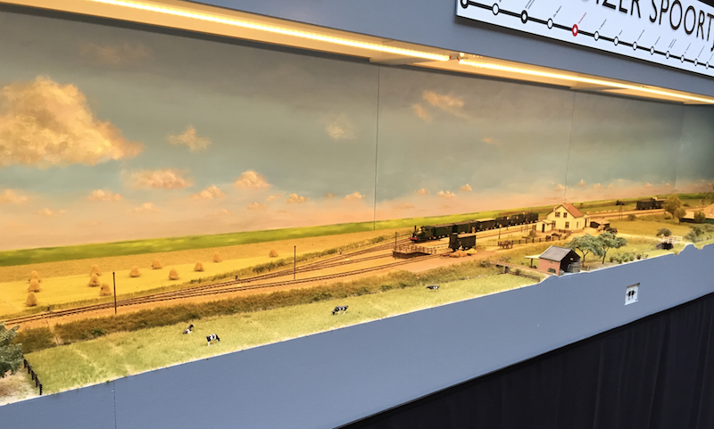 A model railway at the 2015 'ontraxs' exhibition in Utrecht