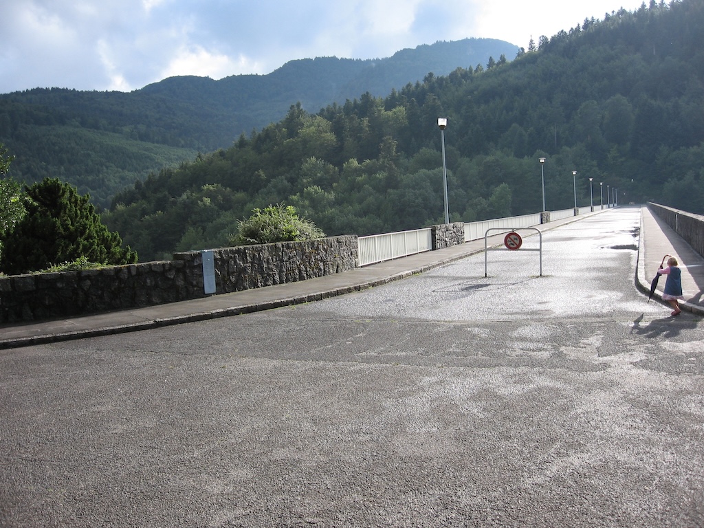 https://reinout.vanrees.org/images/2026/lac-de-kruth1.jpg